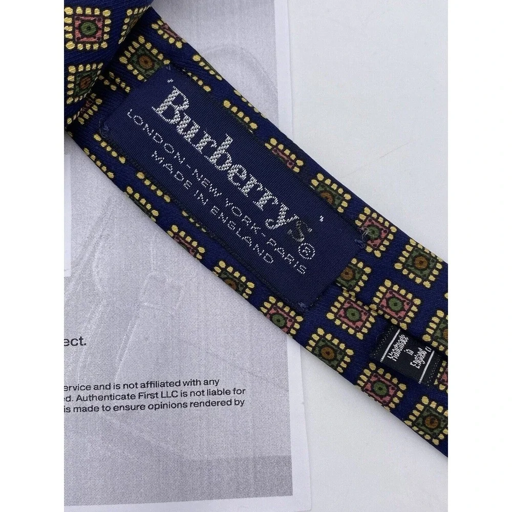 Burberrys Authenticatede 100 % Silk Tie‎ Blue Yellow Orange Geometric Fouland